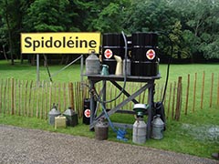 Vintage oil can display