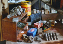 Bugatti motor racing props b3