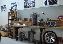 Bugatti vintage motor racing 164